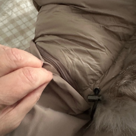 DKNY women insulated winter coat - Picture 15 of 16